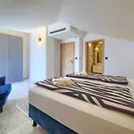Salvia 4*