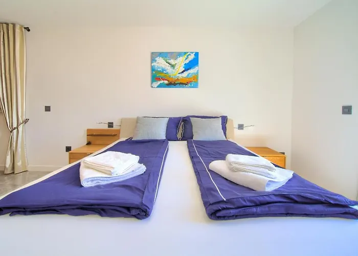 Salvia 게스트하우스 4*